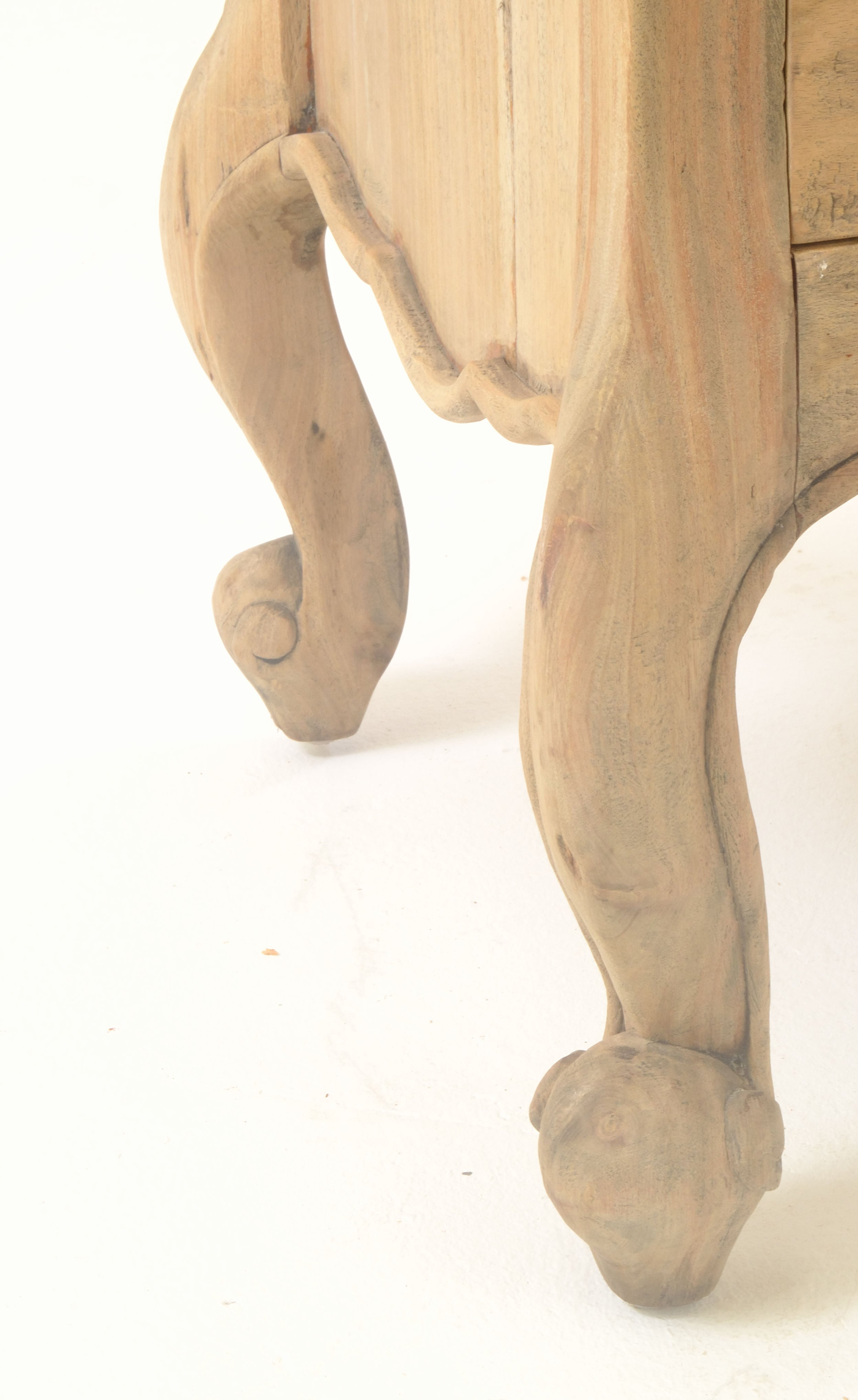 Louis Vintage Chest of Drawers